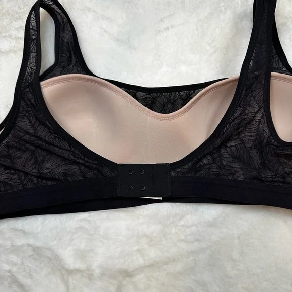 lululemon athletica Sheer Black Leaf Pattern Bralette-no tag but never been used - Picture 4 of 7